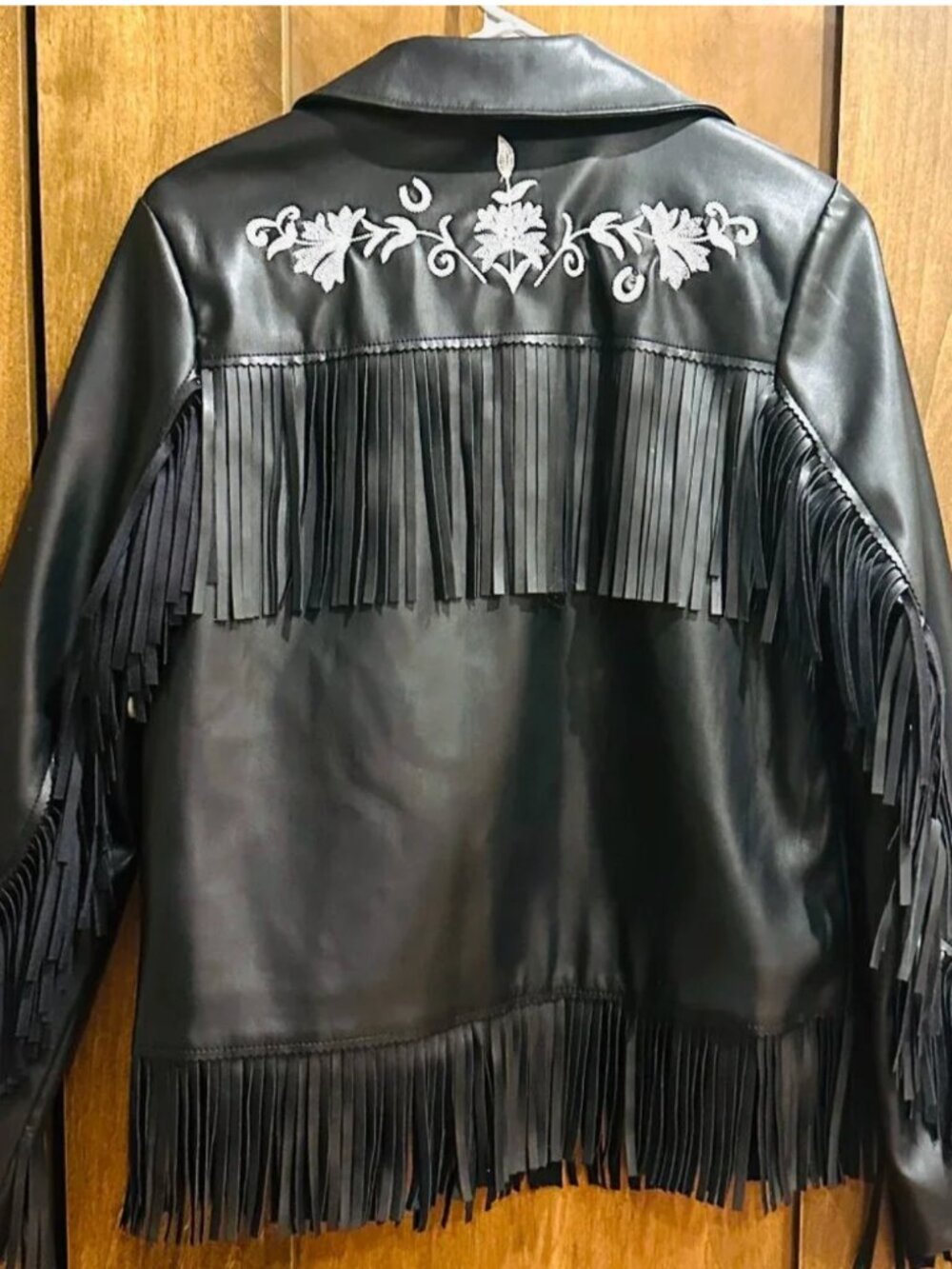URBAN OUTFITTERS  FAUX LEATHER FRINGE JACKET WITH EMBROIDERY SMALL NWOT - Picture 6 of 6